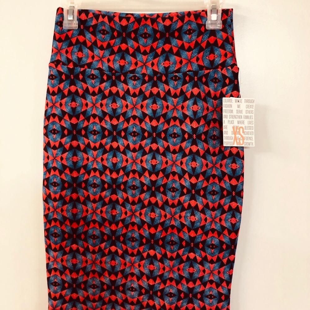 Lula Roe Skirts - Picture 7 of 7
